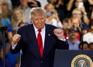 For 1st time in decade, voters prefer Democrats over Republicans on economy