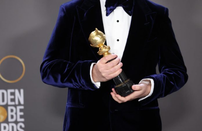 https3A2F2Fmedia.zenfs_.com2Fen2Fbang_showbiz_ca_5912F901379d651cfcad98a7a82fd22bdb37e.jpeg