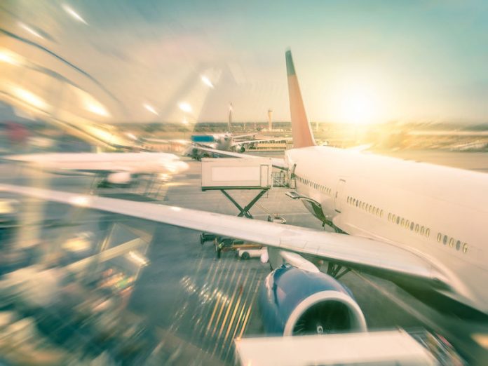 35576892_Airport-Airplane_123RF.jpg