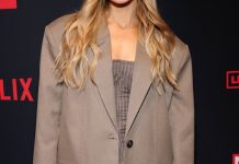 Nikki Glaser shares what she almost stole from Taylor Swift’s wedding