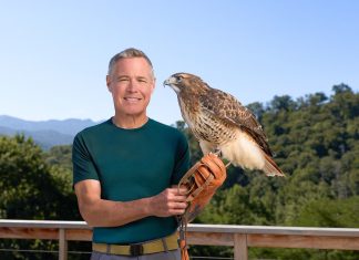 Jeff Corwin Returns with Southern Wild Series