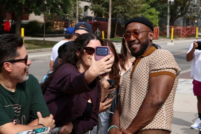 mahershala-ali-17sept26-0001.jpg