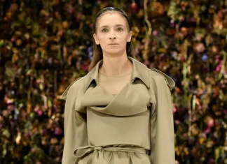 Maison Margiela Spring 2027 Ready-to-Wear Runway, Fashion Show & Collection Review