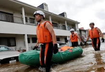 Typhoon Dujuan kills two in Japan, causes travel chaos near Tokyo | Aviation News