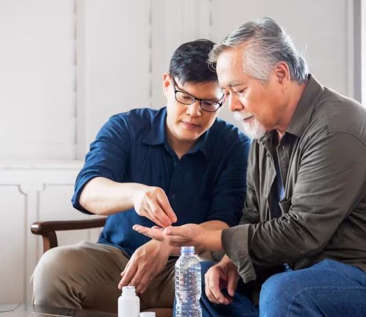 Managing multiple medications for seniors: A caregiver’s guide