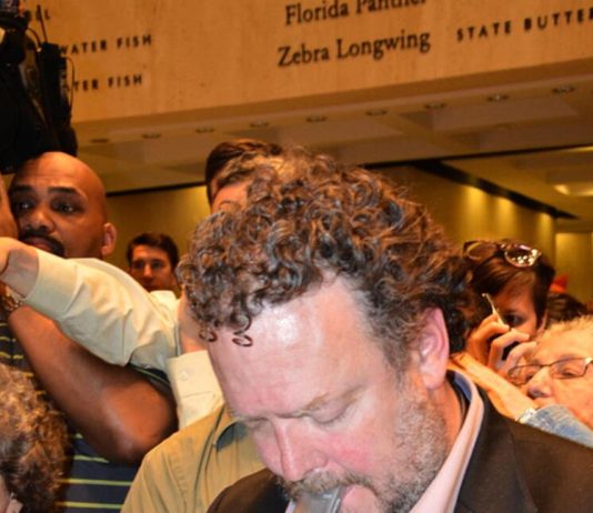 Longtime AP Florida Politics Reporter Brendan Farrington Dies at 60