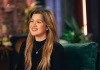 Kelly Clarkson brands shop owner a ‘liar’ in furious £11,000 bird row