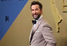 Noah Wyle named People magazine’s ‘sexiest man alive’