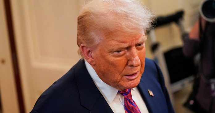 261022-president-donald-trump-cryptocurrency-crypto-finance-politics-es.webp