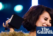 Raye wins 2026 Mercury prize for This Music May Contain Hope | Mercury prize