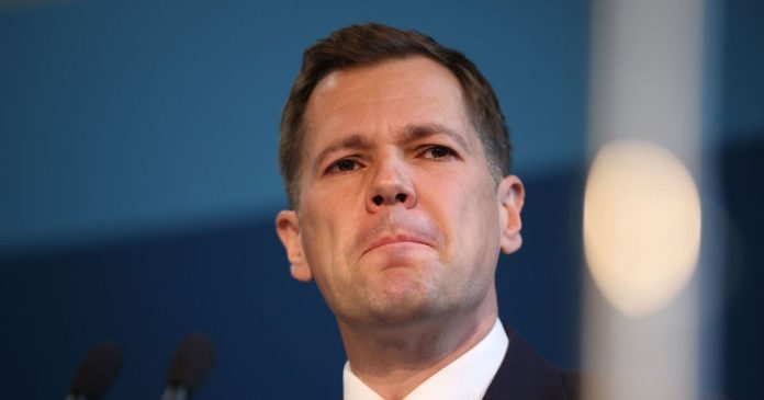 7191873.jpg