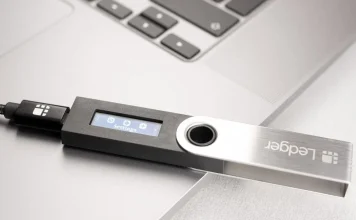 Crypto Hardware Wallets Become New Entry Point for Hackers