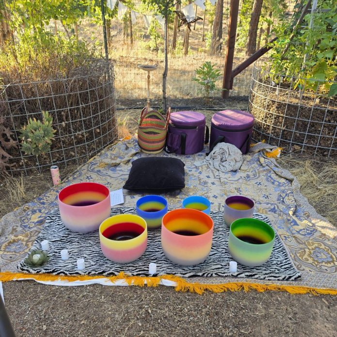 Marlo-Moor-Soundbowls-scaled.jpg